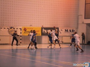 HC Caras-Severin – Universitatea Suceava 26-22 (12-12)